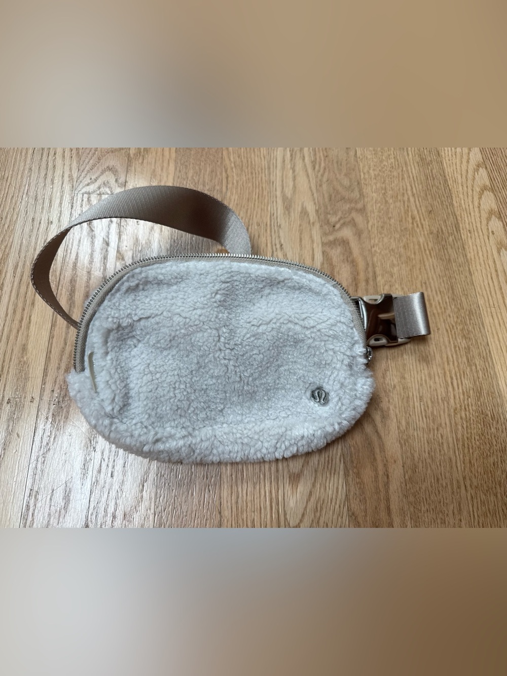 Lululemon Sherpa Belt Bag